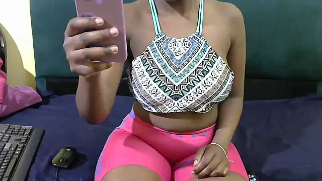 SweetTitties21 online show from September 13, 12:13 pm