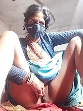 MISS-KAYA online show from November 23, 6:31 pm