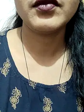 spicysuhana online show from April 22, 3:58 am