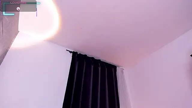 Miss Charlottet online show from November 3, 2:48 am