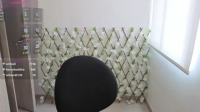 genet  online show from September 15, 7:43 pm