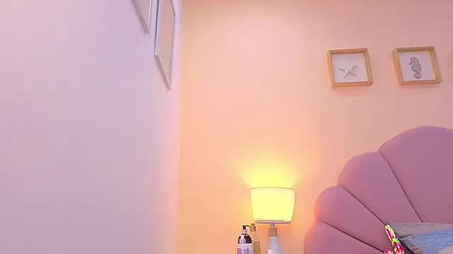  Grace turner  online show from April 23, 1:13 pm