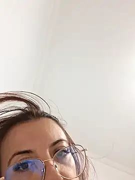 Anayssa  online show from October 1, 6:35 pm