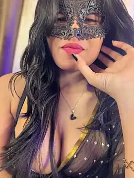 KARISHMA-STRIP online show from April 25, 5:32 pm