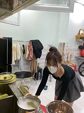   BabyShowPublic   online show from February 13, 5:03 pm