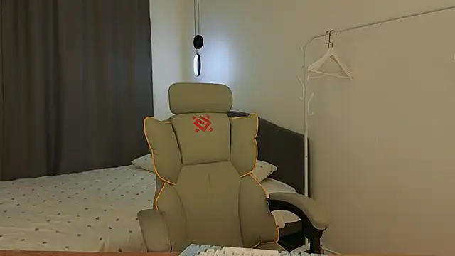 yourrdanceteacher online show from March 27, 8:26 am