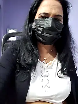 Snapshot of mallu-lover chatting on October 14, 12:52 pm mallu-lover online show from October 14, 12:52 pm