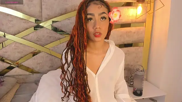 Lilith Blaze  online show from October 1, 12:32 pm