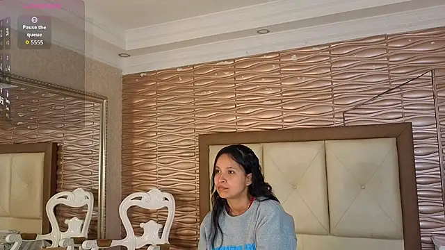 Miladiosa online show from June 8, 1:01 pm
