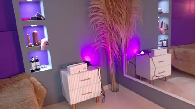 amy miller1 online show from January 9, 8:57 pm