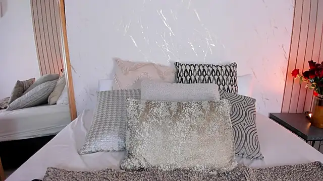 EmelyParker online show from April 27, 2:08 am