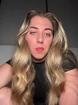 louiseberkeley online show from July 27, 9:50 am