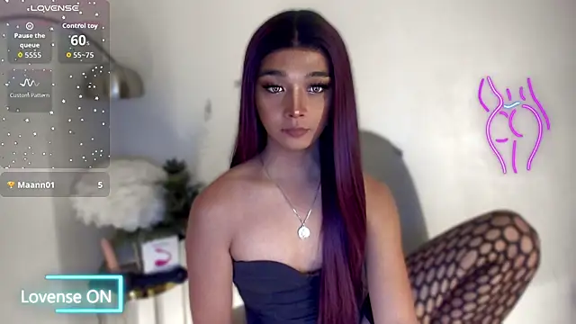 TrinityFucksYou online show from October 29, 6:10 pm