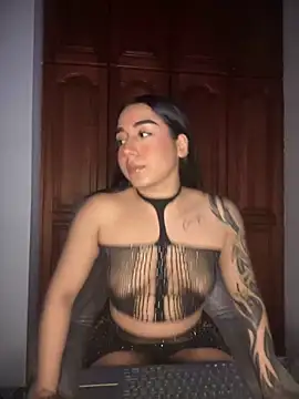 Snapshot of KaditaNavarro chatting on September 8, 10:53 pm KaditaNavarro online show from September 8, 10:53 pm