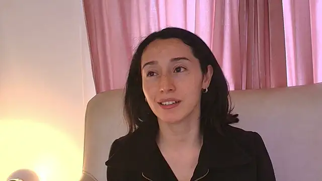 Ginevra esposito online show from April 23, 12:40 pm