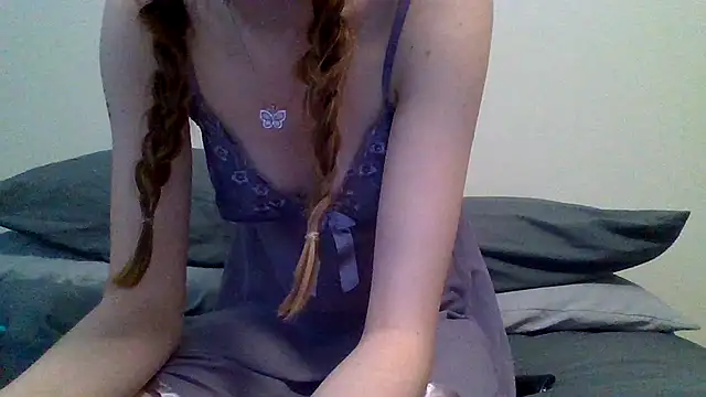sarah2007 online show from February 3, 7:40 pm
