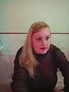 XHelenaX90 online show from February 26, 7:13 pm