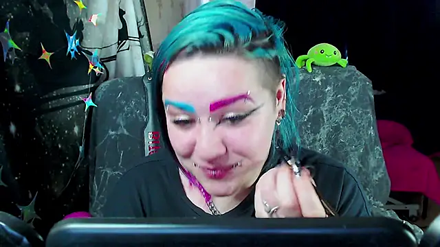 NeonNectar  online show from March 8, 1:37 pm