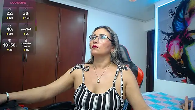 noelia milf19 online show from February 26, 3:27 am