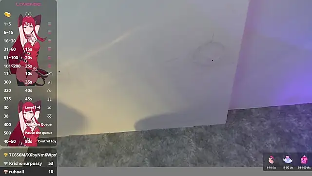 crystaldarliing online show from March 24, 6:35 pm