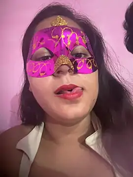 Sexy90surbhiz online show from July 12, 7:25 pm