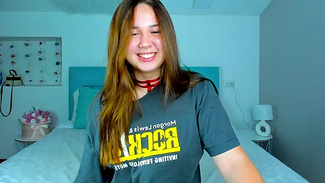 Blush Beauty   online show from September 21, 8:07 pm