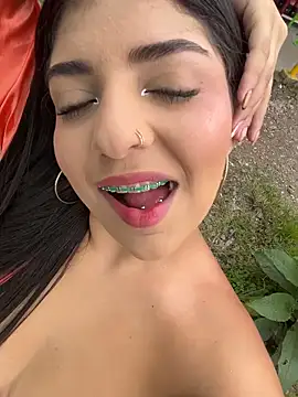 Isaa-Sweet online show from February 13, 5:25 pm