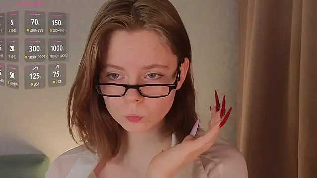 Snapshot of JulietteRain chatting on September 8, 7:02 pm JulietteRain online show from September 8, 7:02 pm
