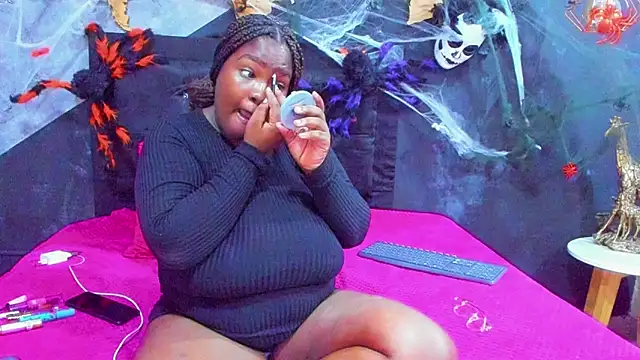 Maiam  Rossi online show from November 13, 12:59 pm