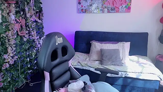 MiaVelvetDoll online show from April 27, 2:03 pm