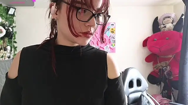 MiaVelvetDoll online show from March 23, 2:12 pm