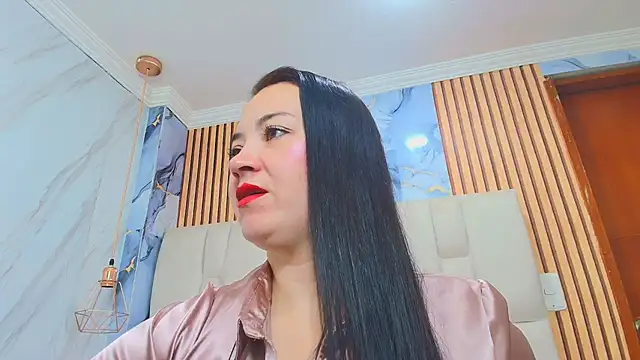 CharlotteSchmidtt online show from October 15, 11:46 am