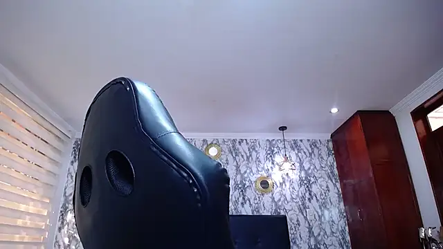 CharlotteSchmidtt online show from December 1, 11:36 am