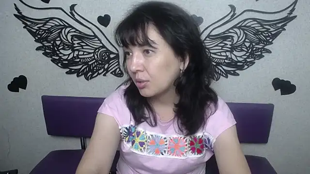 Snapshot of SelenaFly chatting on September 10, 2:06 pm SelenaFly online show from September 10, 2:06 pm