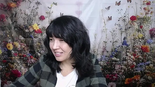 Snapshot of SelenaFly chatting on October 17, 7:00 am SelenaFly online show from October 17, 7:00 am