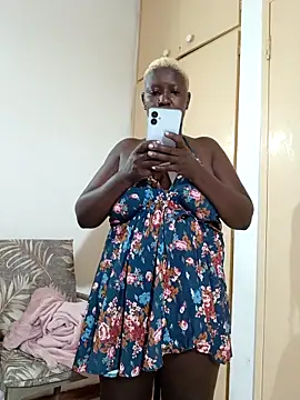 DarkQueen 94 online show from April 22, 4:09 am