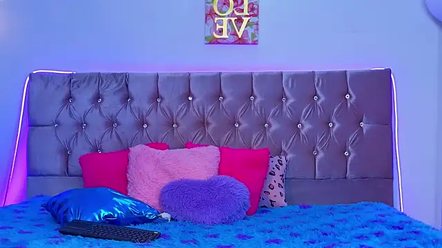 Electra  moon online show from February 3, 6:22 am