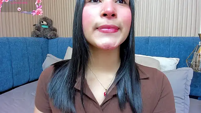 angel ponce online show from April 22, 7:11 pm