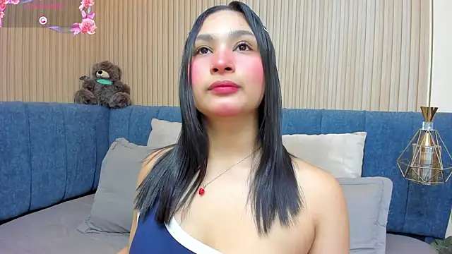 angel ponce online show from April 21, 7:10 pm