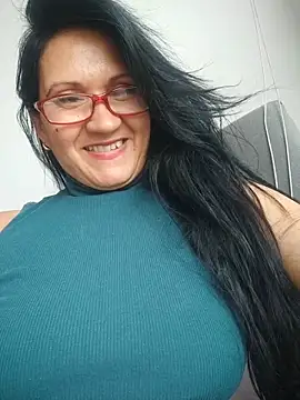 Ternura Prohibida online show from April 22, 8:06 pm