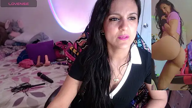 BasmaHernandez online show from April 23, 1:24 pm