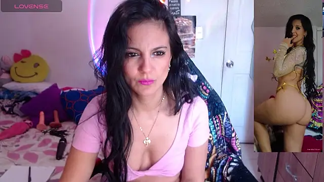 BasmaHernandez online show from April 21, 3:19 pm