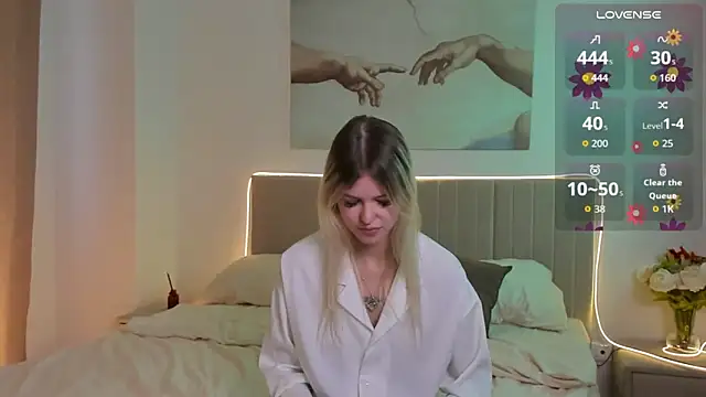 Lisa Blossom online show from September 20, 6:45 am