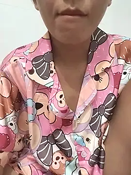 Snapshot of Sexyladzy chatting on September 18, 4:05 pm Sexyladzy online show from September 18, 4:05 pm
