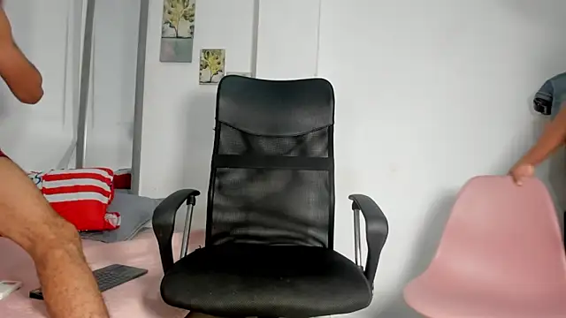 tyler twink boy online show from April 24, 2:53 pm