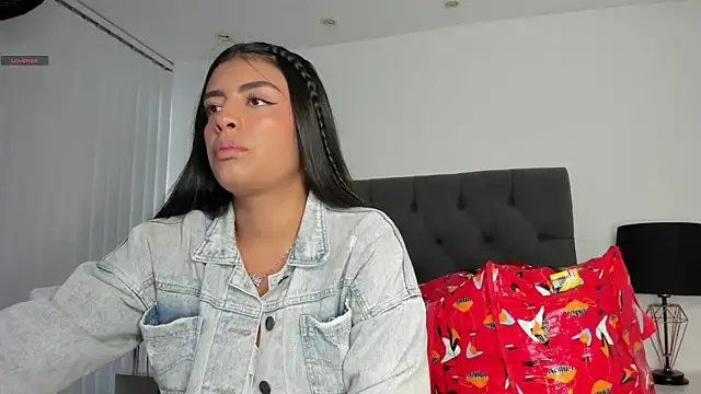 VictoriaParkeer online show from April 22, 11:18 am