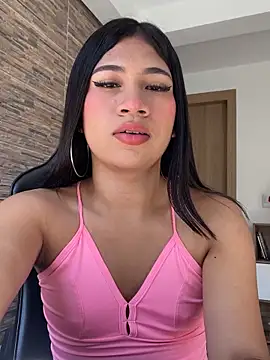 Snapshot of LiaSaenz27 chatting on September 9, 3:01 pm LiaSaenz27 online show from September 9, 3:01 pm