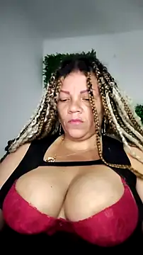 Eva Luxei online show from February 10, 12:30 pm