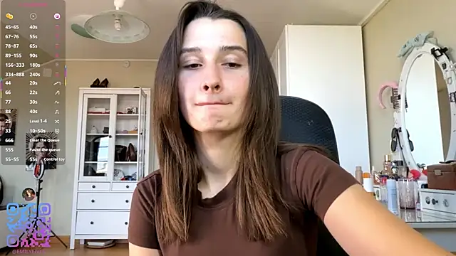DarlineBrustera online show from July 19, 2:30 pm