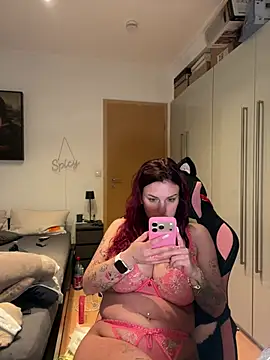 OliviaaFischer online show from April 25, 2:58 pm